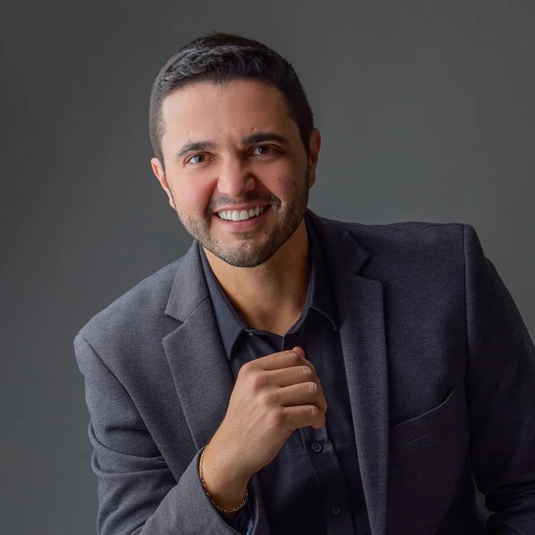 Dr. José Teodoro Alves Neto — Cardiologista e Clínico Geral em Piumhi